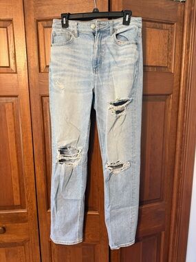 American Eagle Outfitters Light Blue Stretch Denim Jeans